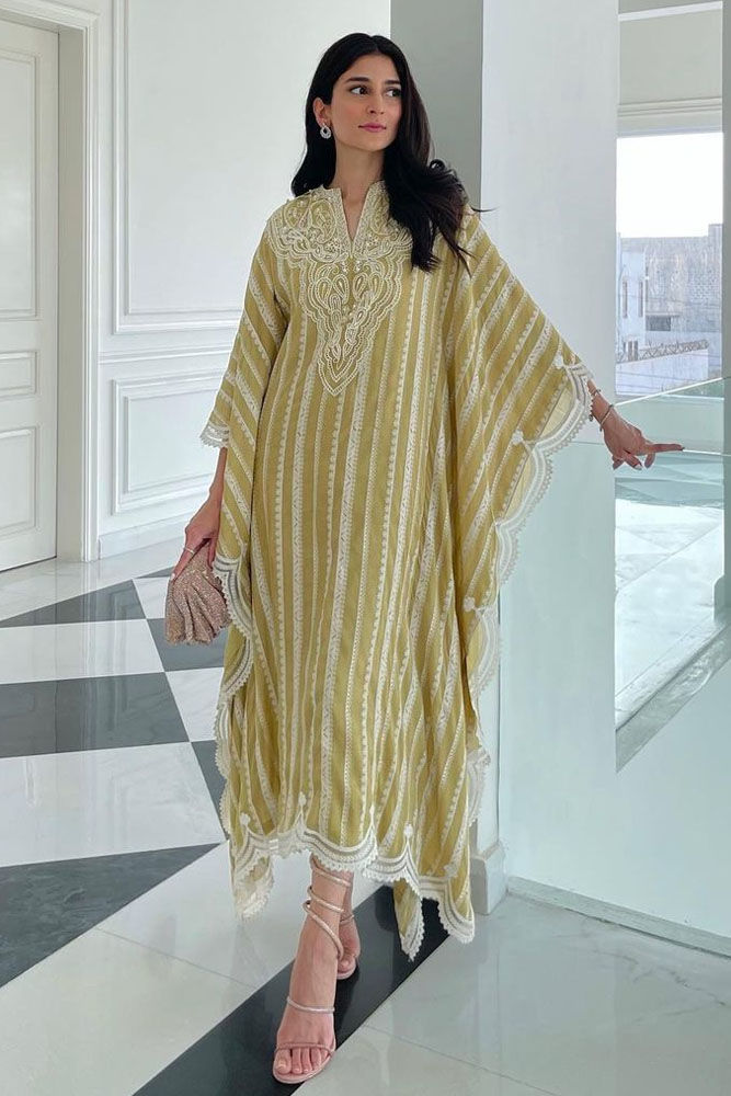 Picture of Alishay Adnan In Nisha