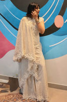 Picture of Aqsa Arif in Selene